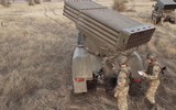 Nga kéo lượng lớn 'vũ khí mạnh sau bom hạt nhân' tới Izyum, Ukraine