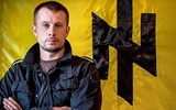 Xe quân sự Nga rầm rập tới Mariupol, 'pháo đài tử thủ' Azovstal của Ukraine còn trụ được bao lâu?