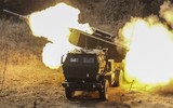 'Cơn mưa thép' M142 HIMARS Mỹ đã tới Ukraine, sẵn sàng cho cuộc chiến tại Donbas