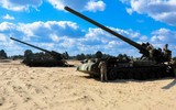 Quân đội Nga công phá trận địa Ukraine bằng pháo tự hành 2S7M có thể bắn đạn hạt nhân