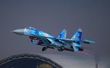 Chiến đấu cơ Su-27 Ukraine bất ngờ tấn công quân Nga trên đảo Rắn