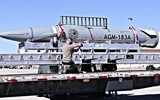 ‘Pháo đài bay’ B-52 Mỹ phóng thành công tên lửa siêu vượt âm AGM-183A