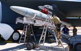 ‘Pháo đài bay’ B-52 Mỹ phóng thành công tên lửa siêu vượt âm AGM-183A
