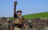Nga tung video tập kích siêu pháo M777 Mỹ chuyển giao cho Ukraine