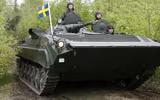 Phát bắn từ súng phóng lựu kích nổ dây chuyền, xé nát xe chiến đấu bộ binh BMP-1 tại Ukraine