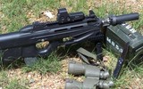 Súng trường tấn công bullpup hiện đại nhất thế giới F2000 tham chiến tại Ukraine