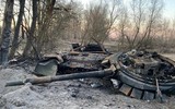 Gọi tái ngũ xe tăng T-62M cổ lỗ, Nga vô tình để lộ bí mật gì tại chiến trường Ukraine?