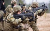 Súng trường tấn công bullpup hiện đại nhất thế giới F2000 tham chiến tại Ukraine