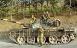 Nga tự tin khi cho xe tăng cổ lỗ T-62M đội 'mũ sắt' để tham chiến tại Ukraine?