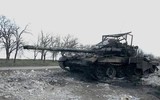 Nga tự tin khi cho xe tăng cổ lỗ T-62M đội 'mũ sắt' để tham chiến tại Ukraine?