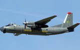 Tổ hợp phòng không Strela-10M được Nga giăng ra để đón lõng máy bay Ukraine tại đảo Rắn