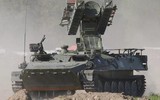 Tổ hợp phòng không Strela-10M được Nga giăng ra để đón lõng máy bay Ukraine tại đảo Rắn