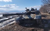 Đoàn chiến tăng T-80BVM Ukraine thu được của Nga được tung vào tham chiến