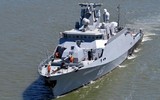 Khinh hạm Buyan-M mang tên lửa Kalibr Nga bị pháo phản lực BM-21 Ukraine bắn trọng thương?