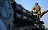 Quân đội Ukraine điều 'cuồng phong lửa' BM-30 tăng cường cho mặt trận Donbass