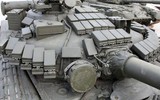 Nổ kho đạn, xe tăng T-80BV bị phá hủy hoàn toàn tại chiến trường Ukraine