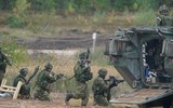 Latvia khôi phục nghĩa vụ quân sự giữa căng thẳng với Nga
