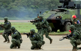 Latvia khôi phục nghĩa vụ quân sự giữa căng thẳng với Nga