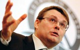 Latvia khôi phục nghĩa vụ quân sự giữa căng thẳng với Nga