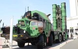 Thêm xe phóng đạn S-300 Ukraien bị binh lính Nga dùng súng máy bắn nổ