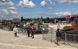 Vì sao xe tăng T-90A Nga bất ngờ xuất hiện tại thủ đô của Czech?