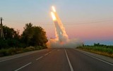  'Hỏa thần' HIMARS Mỹ giúp Ukraine đối trọng với pháo binh Nga?