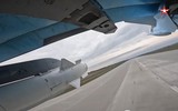 Nga đăng video tiêm kích bom Su-34 phóng tên lửa Kh-29 tấn công kho đạn Ukraine