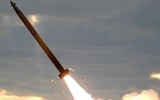 Mỹ viện trợ Ukraine 3.000 rocket tầm xa siêu chính xác M31 trang bị cho HIMARS
