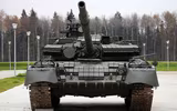 Đoàn chiến tăng quốc bảo T-80BV của Ukraine rầm rập tiến về Kherson