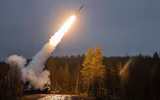 Mỹ đã cấp tên lửa tầm xa cho quân đội Ukraine dùng trên hệ thống HIMARS?