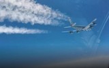 Siêu tiêm kích đánh chặn MiG-31BM Nga lao lên xua đuổi máy bay do thám Anh