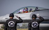 Đài Loan phô diễn tiêm kích tối tân F-16V mua từ Mỹ