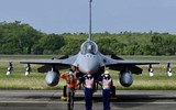 Đài Loan phô diễn tiêm kích tối tân F-16V mua từ Mỹ
