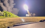 Mỹ cung cấp UAV trinh sát triệu USD giúp Ukraine phản công Nga