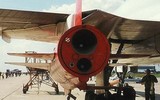 Tên lửa hành trình Kh-22 Nga lao thẳng vào trung tâm Lữ đoàn không quân 831 Ukraine
