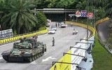 Khi 'vua tăng' của Malaysia chết máy giữa đường, gây ùn tắc giao thông