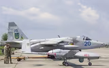 Su-25 Ukraine tung đòn không kích nhắm vào quân Nga trên chiến trường