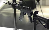 Súng trường tấn công AK-12 - 'bảo bối' của quân Nga trên chiến trường Ukraine