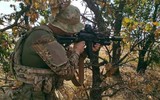 Súng trường tấn công AK-12 - 'bảo bối' của quân Nga trên chiến trường Ukraine