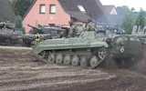 Xe chiến đấu bộ binh đầu tiên trên thế giới được cả Nga và Ukraine sử dụng