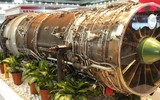 Tiêm kích hạm J-15 Trung Quốc bay áp sát chiến hạm Mỹ