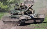 Toàn cảnh màn đối đầu xe tăng nghẹt thở giữa T-80BV Nga và T-64BV Ukraine
