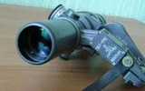 Ông Putin thử súng bắn tỉa huyền thoại Liên Xô SVD khi thị sát thao trường tân binh