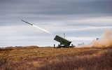 Mỹ đang lắp đặt tên lửa phòng không tiên tiến NASAMS tại Ukraine