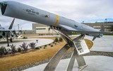 Sức mạnh tên lửa AGM-84H SLAM-ER siêu chính xác Hàn Quốc vừa phóng
