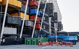 Qatar tháo dỡ sân vận động độc đáo làm từ 974 container phục vụ World Cup