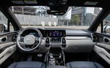 Kia Sorento hybrid ra mắt, giá chỉ từ 1,4 tỷ đồng