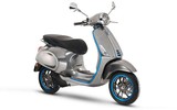 Cận cảnh xe điện Vespa Elettrica tại Việt Nam có thể chạy 100km mỗi lần sạc 