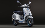 Cận cảnh xe điện Vespa Elettrica tại Việt Nam có thể chạy 100km mỗi lần sạc 