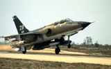 Vì sao 'thần sấm' F-105 Mỹ 'gãy cánh' liên tục trong chiến tranh Việt Nam?